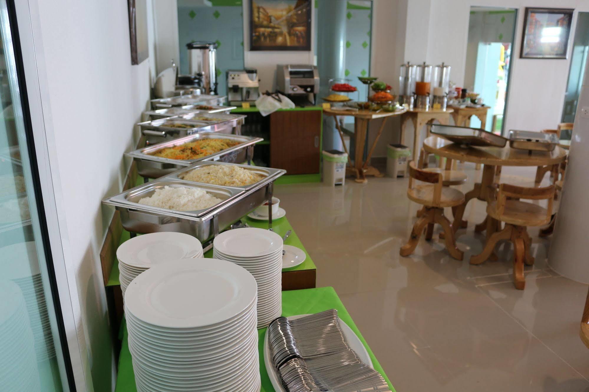Lucky Green View Bangkok Luaran gambar